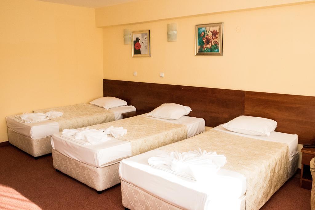 Avenue Hotel Burgas City Zimmer foto